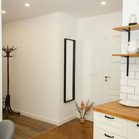 The Residential 1-bd With An Outdoor Thermal Pool By Flat Mаnager Warna